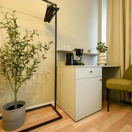 Magheru Boulevard Cozy - Where Less Is דירה *