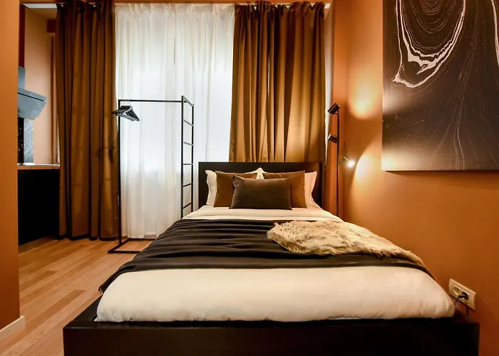 Appartement Magheru Boulevard Cozy - Where Less Is Bucarest