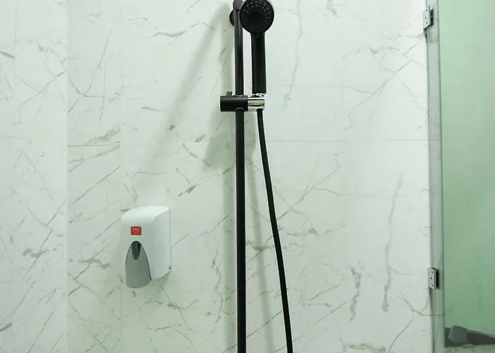 Magheru Boulevard Cozy - Where Less Is アパート