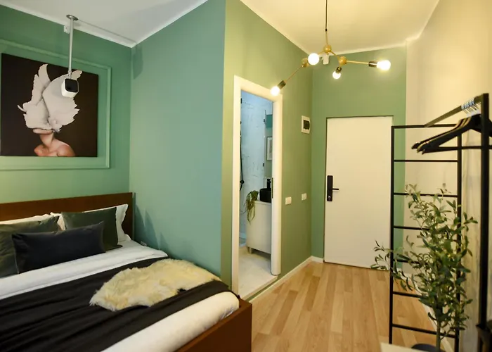 Magheru Boulevard Cozy - Where Less Is *