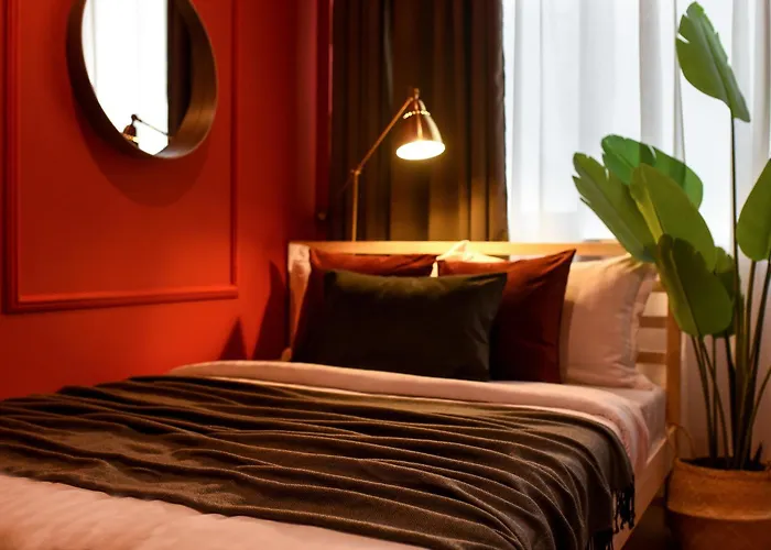 Apartment Magheru Boulevard Cozy - Where Less Is