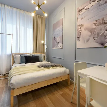 Magheru Boulevard Cozy - Where Less Is